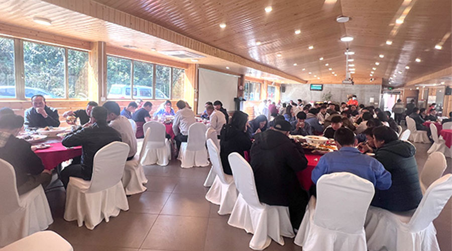 金環(huán)電器開工宴！吃飽喝足加油干迎戰(zhàn)2023！