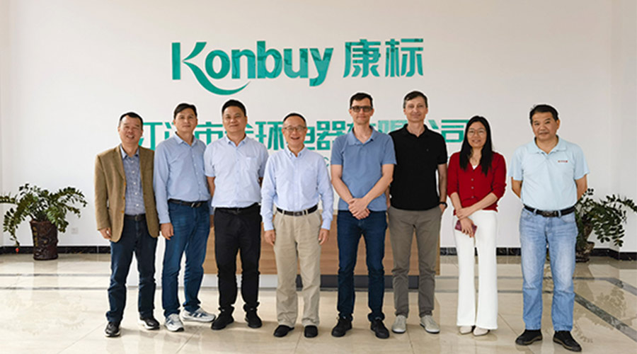 新項目對接！客戶伊萊克斯親臨金環(huán)電器參觀指導(dǎo)