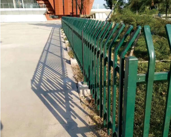 草坪護(hù)欄的作用都有哪些？